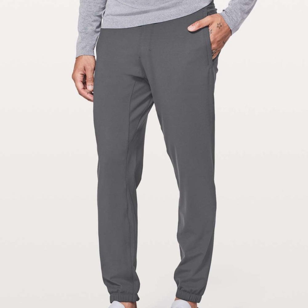 ‼️LULULEMON SURGE JOGGERS‼️
